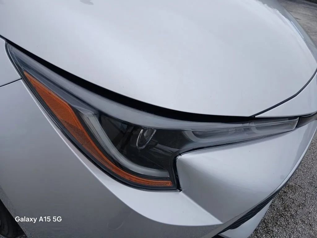 Used 2020 Toyota Corolla XSE image 31