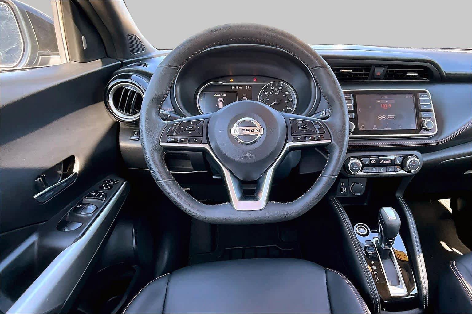 Used 2019 Nissan Kicks SR w/ SR Premium Package FWD image 5