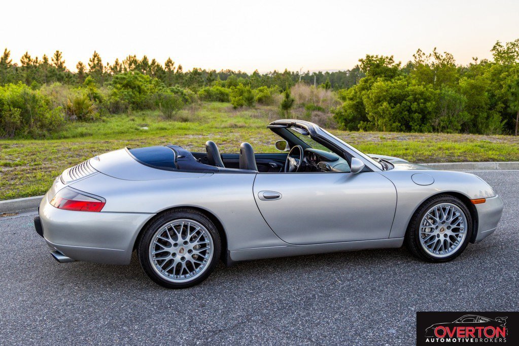Used 2000 Porsche 911 Carrera RWD image 2