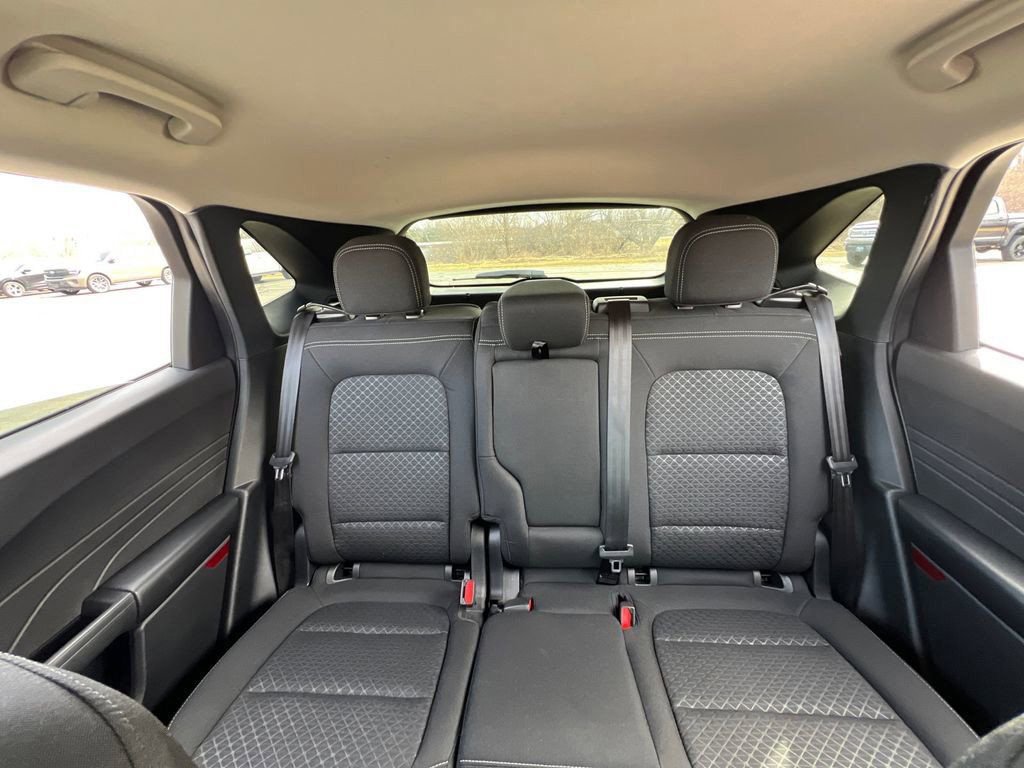 Used 2025 Ford Escape Active AWD/4WD image 28