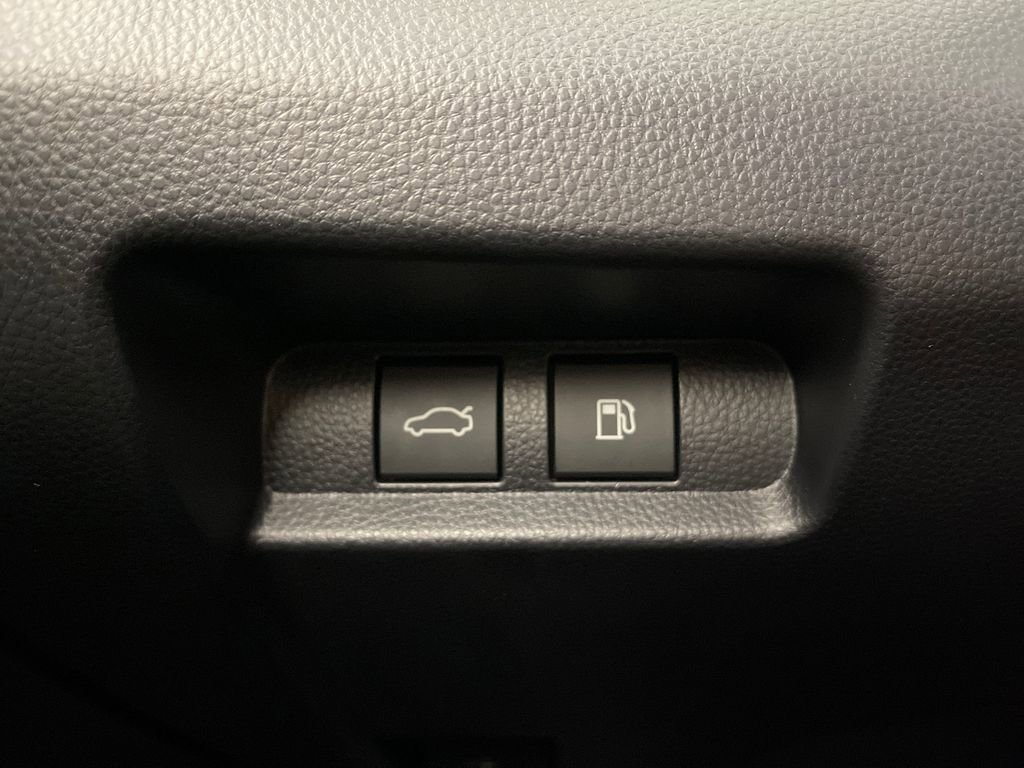 New 2026 Toyota Crown Nightshade AWD/4WD image 28