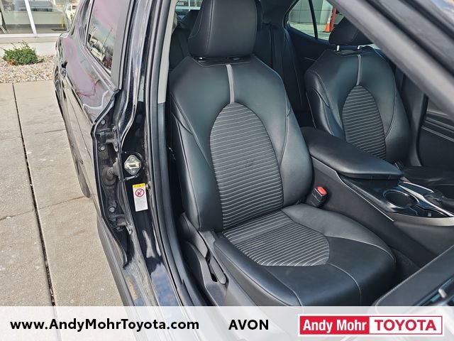 Used 2019 Toyota Camry SE image 32