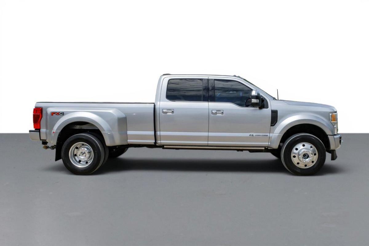 Used 2022 Ford F450 Platinum w/ FX4 Off-Road Package AWD/4WD image 5