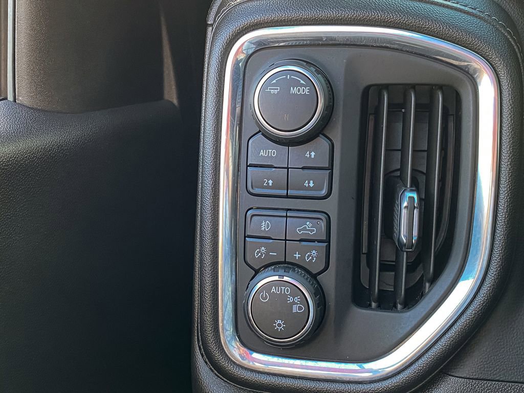 Used 2021 Chevrolet Silverado 1500 LT Trail Boss image 47