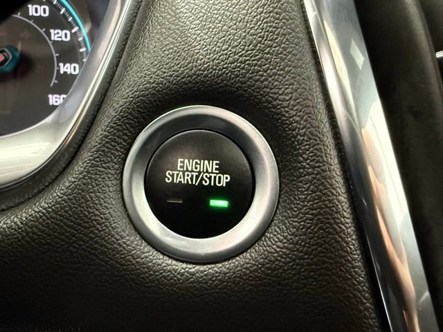 Used 2023 Chevrolet Traverse RS image 45