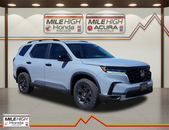 New 2025 Honda Pilot TrailSport