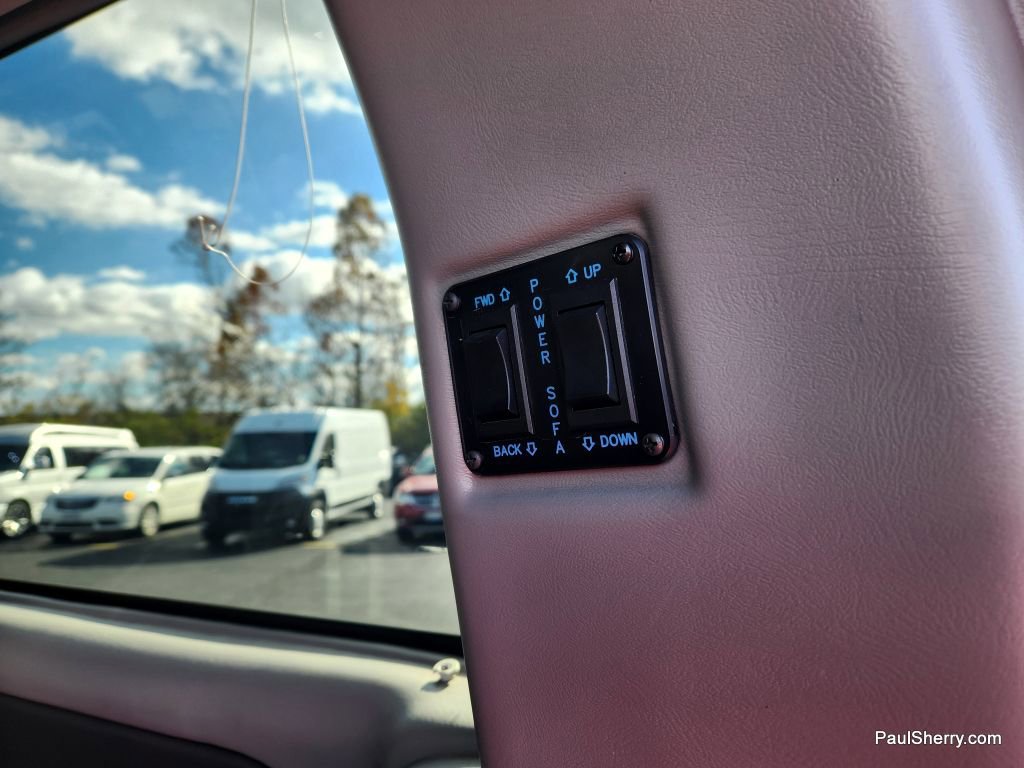 Used 2013 GMC Savana 2500 Extended image 26