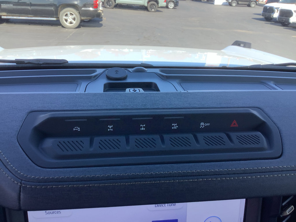 New 2025 Ford Bronco Badlands image 16