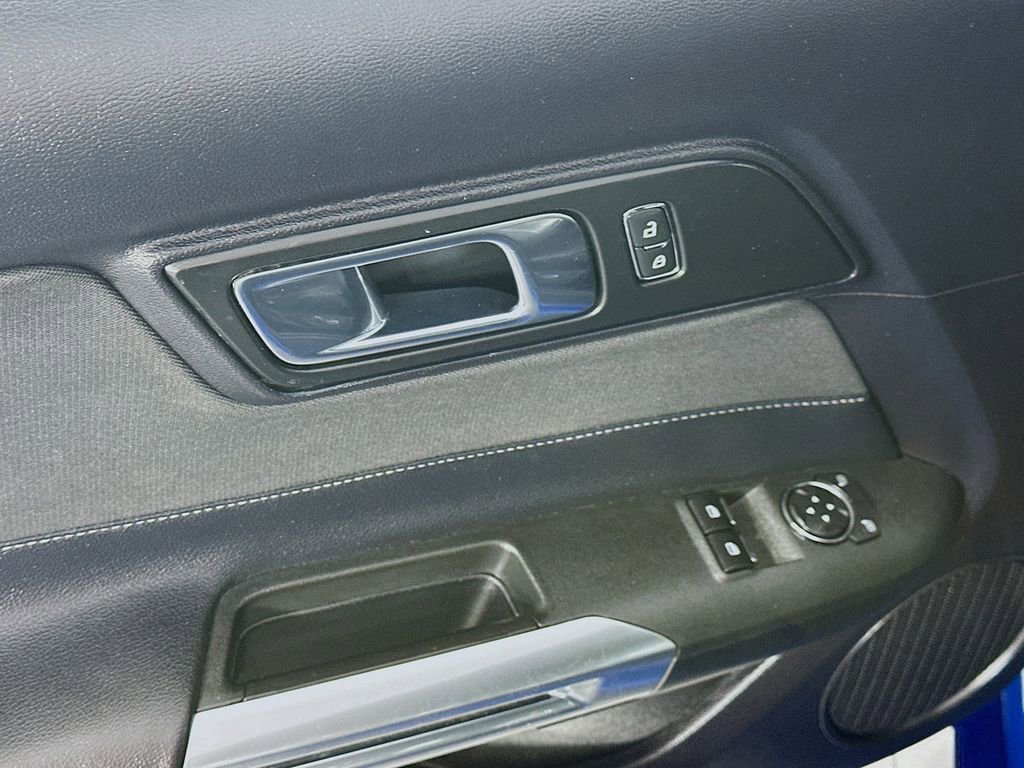 Used 2018 Ford Mustang GT RWD image 24