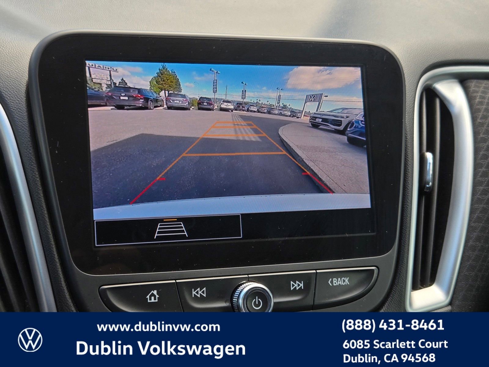 Used 2023 Chevrolet Malibu LT FWD image 15
