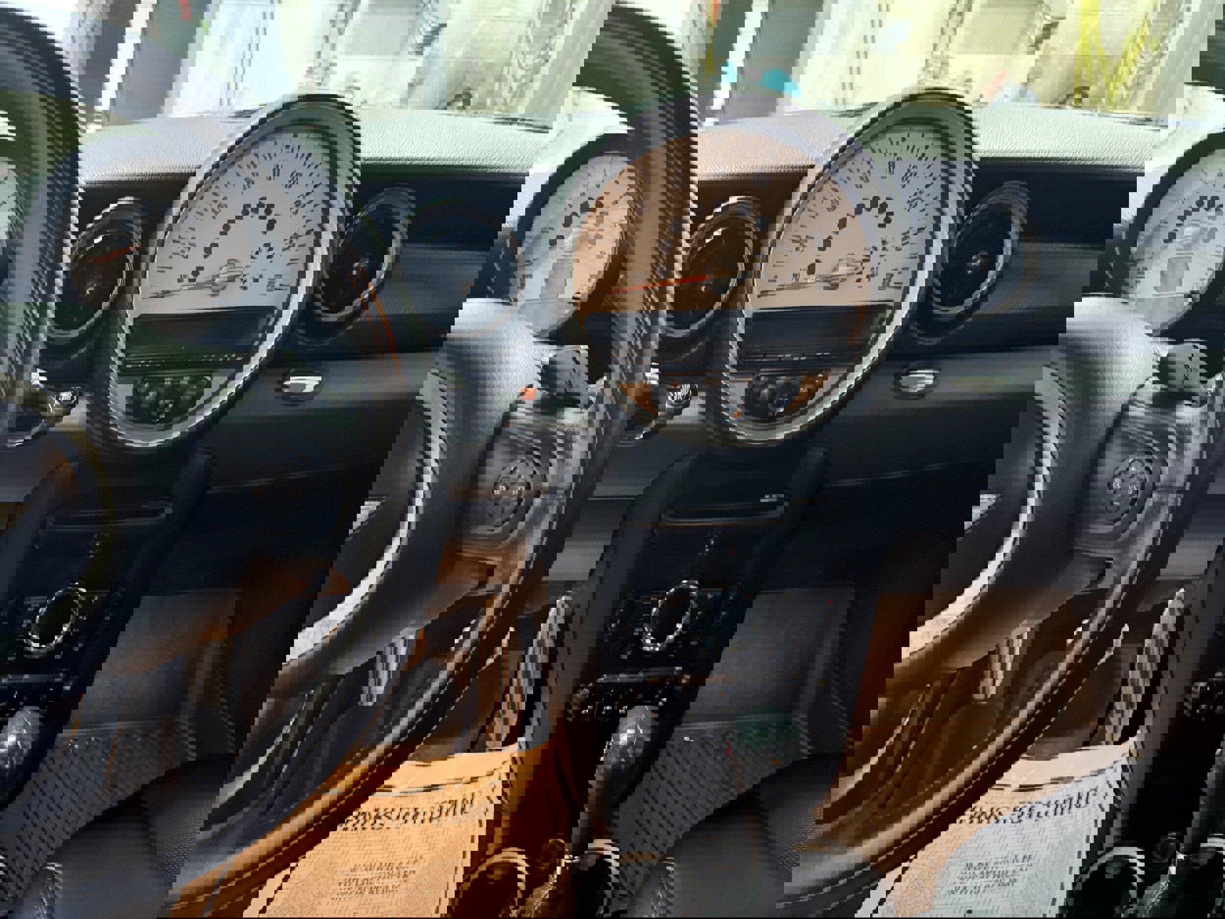 Used 2011 MINI Cooper S image 33