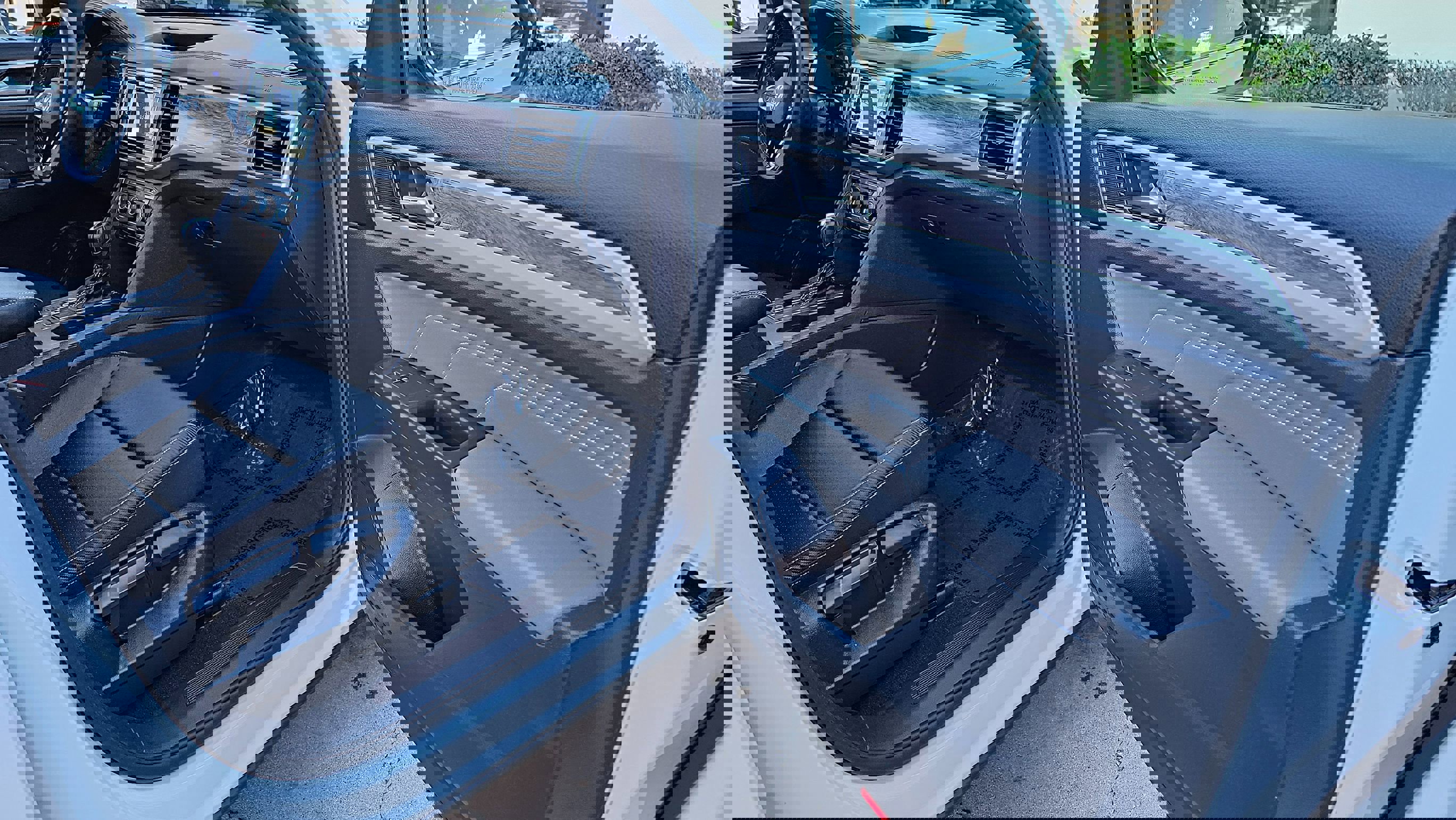 Used 2023 Volkswagen Atlas Cross Sport SE image 29