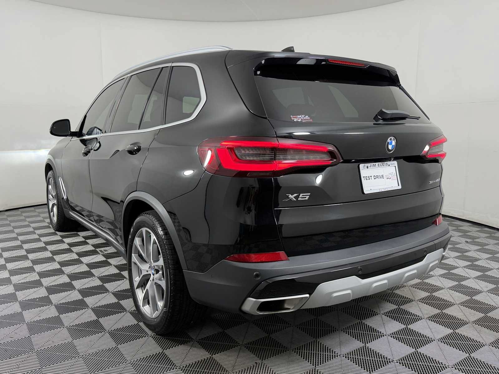 Used 2023 BMW X5 sDrive40i w/ Premium Package RWD image 4