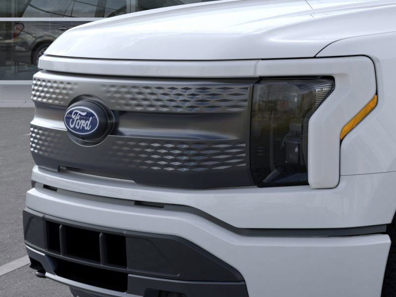 New 2025 Ford F150 Lightning XLT image 18