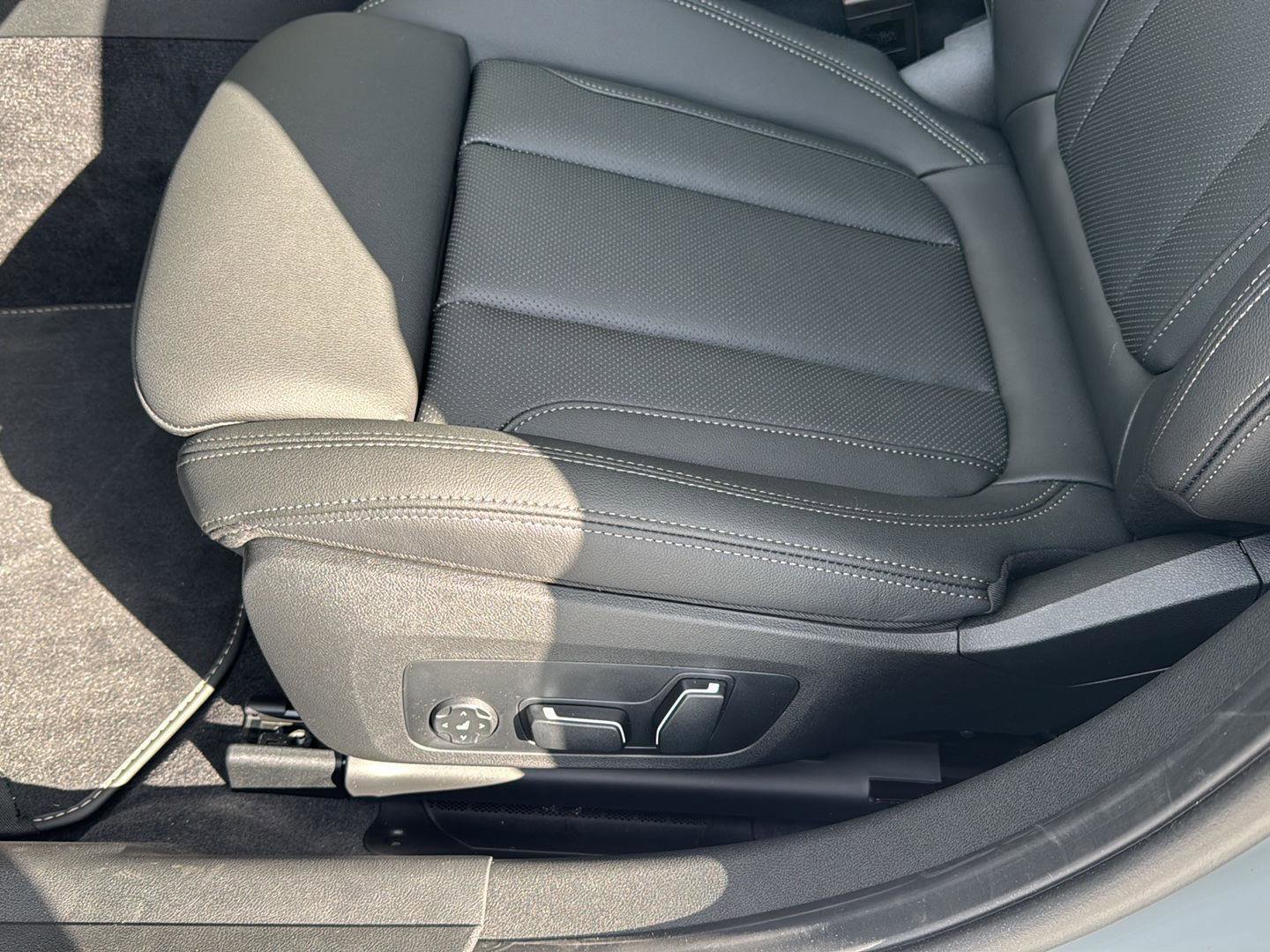 New 2026 BMW M340i Sedan w/ Premium Package image 28