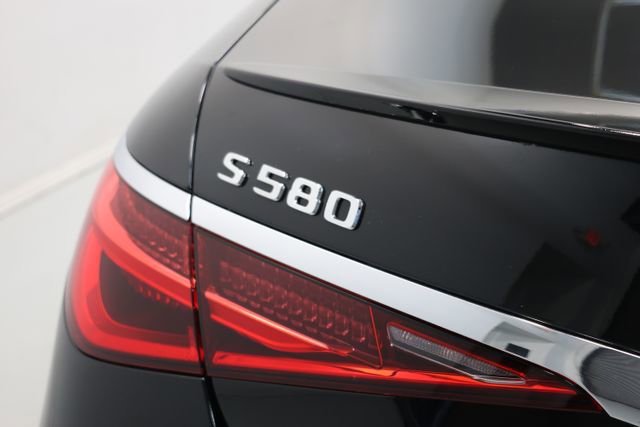 Used 2025 Mercedes-Benz S 580 4MATIC Sedan image 82