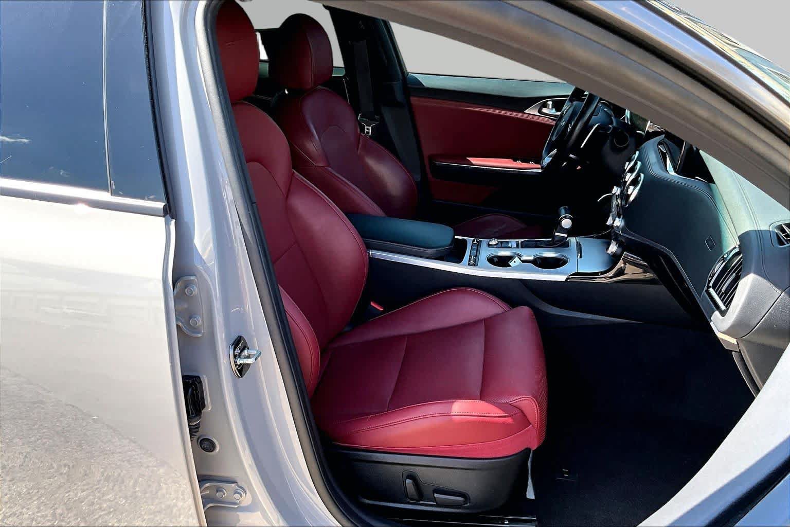 Used 2022 Kia Stinger GT1 w/ Red Interior Color Package RWD image 11