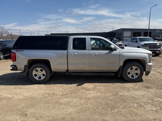 Used 2018 Chevrolet Silverado 1500 LT w/ All Star Edition image 8