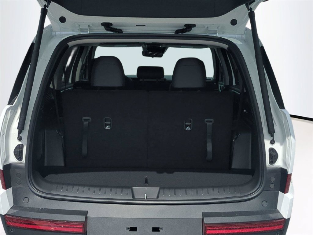 New 2027 Hyundai Santa Fe XRT AWD/4WD image 14