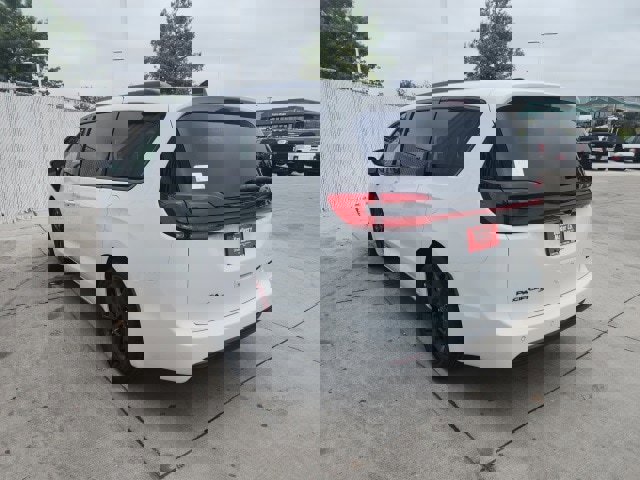 New 2026 Chrysler Pacifica Limited w/ S Appearance Package image 26