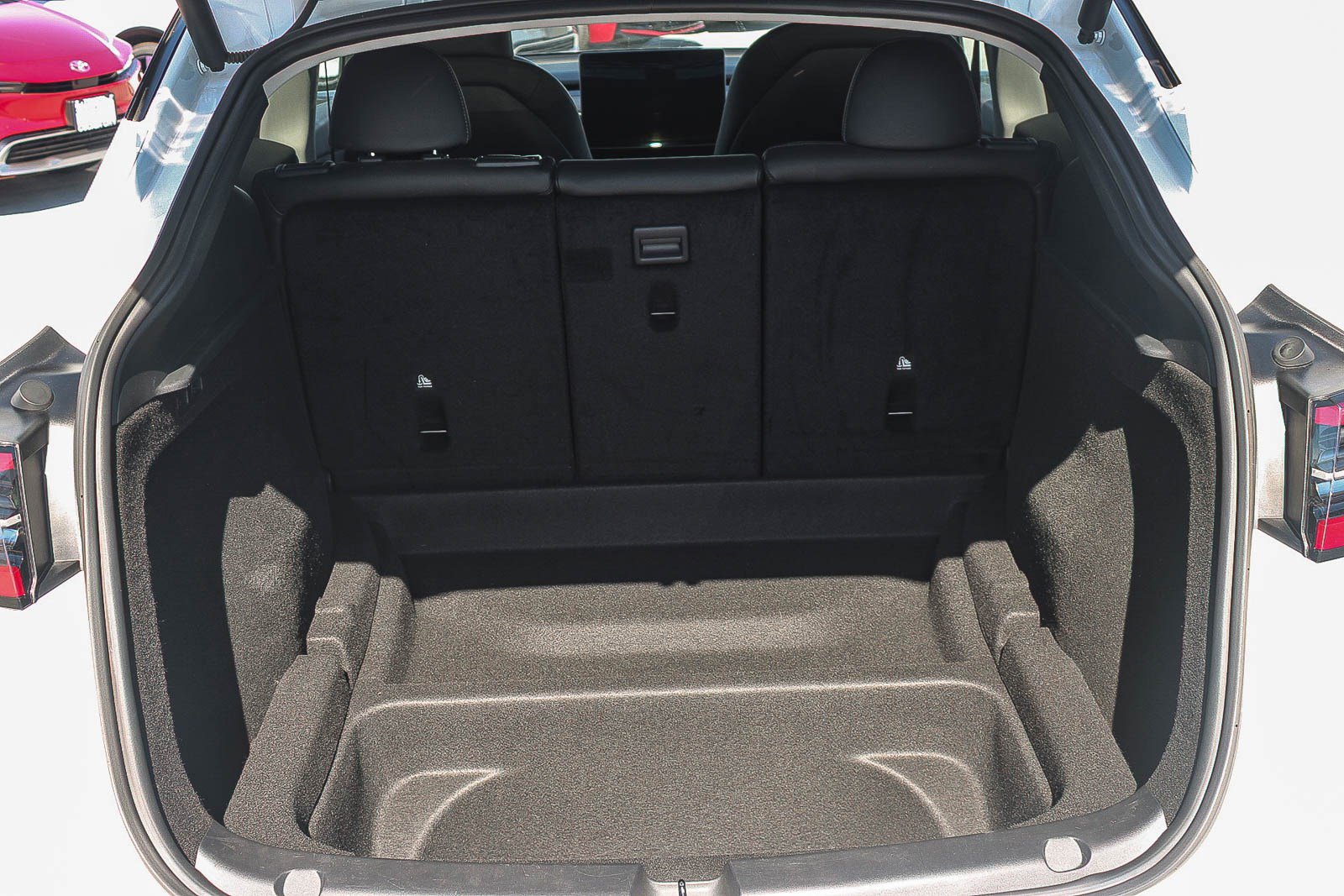 Used 2023 Tesla Model Y Long Range image 26