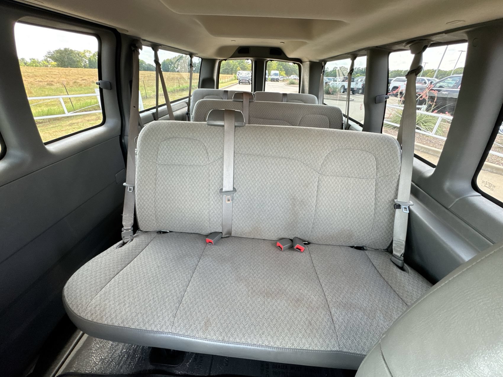 Used 2025 Chevrolet Express 3500 LT w/ LT Preferred Equipment Group RWD image 18