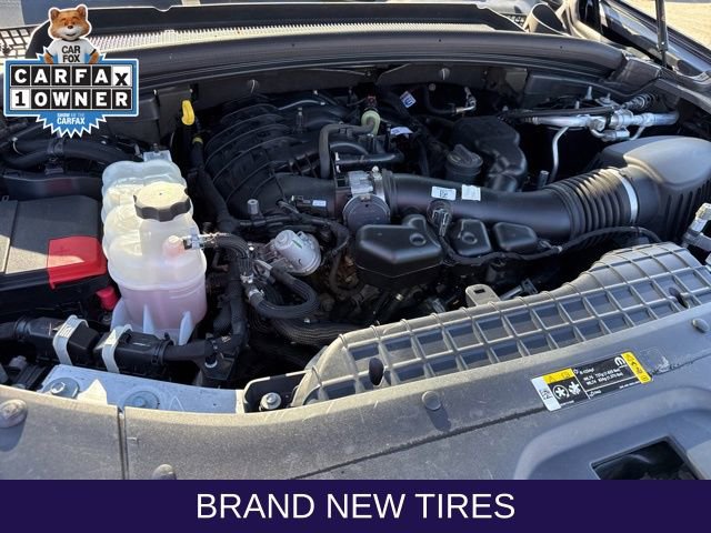 Used 2023 Jeep Grand Cherokee L Limited w/ Black Appearance Package image 29