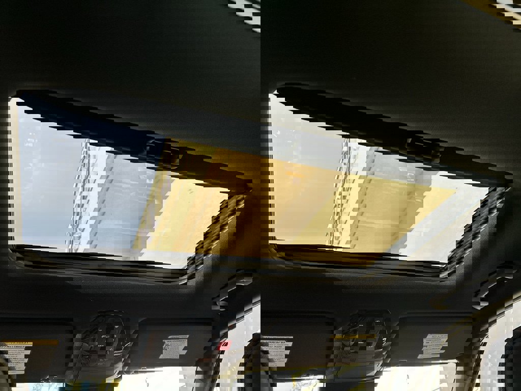 New 2027 Kia Telluride S image 16