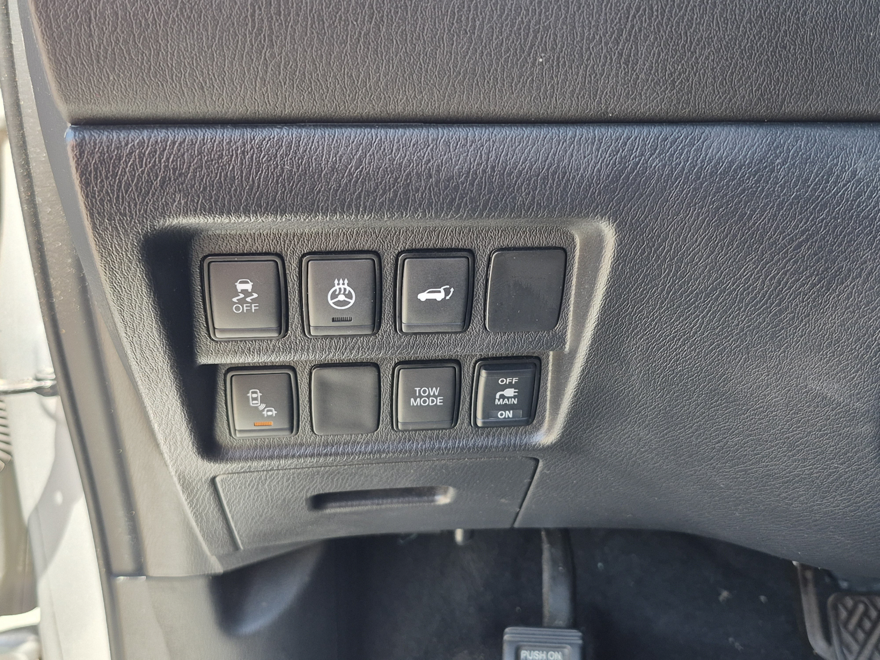 Used 2019 Nissan Pathfinder SL FWD image 31