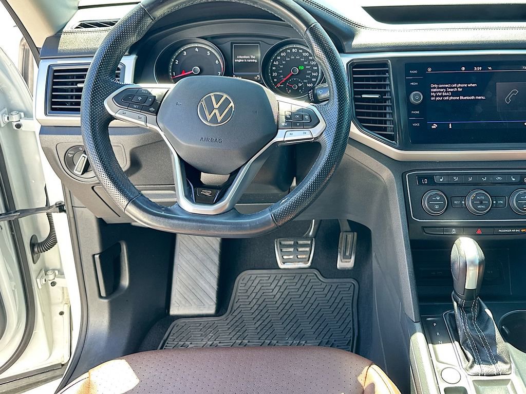 Used 2021 Volkswagen Atlas SE w/ Panoramic Sunroof Package FWD image 19