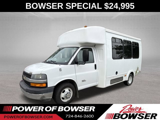Used 2014 Chevrolet Express 4500 w/ Shuttle Bus Package RWD image 1