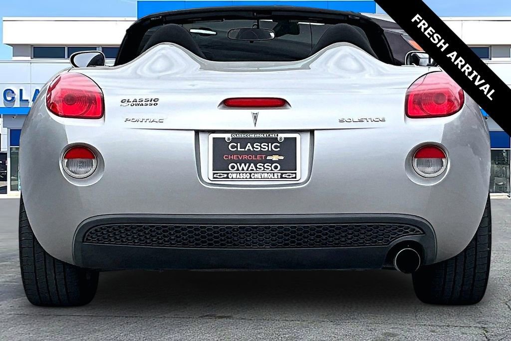 Used 2007 Pontiac Solstice Convertible image 6