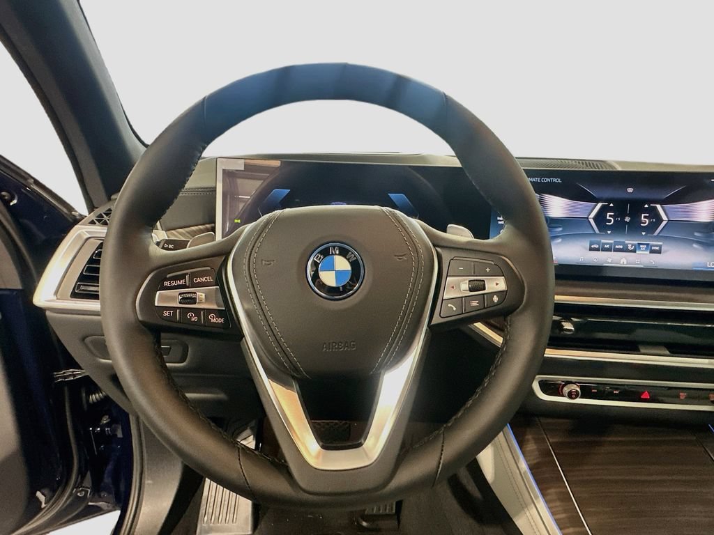 New 2026 BMW X5 xDrive50e w/ Executive Package AWD/4WD image 11