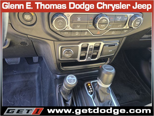 Certified 2023 Jeep Gladiator Willys image 18