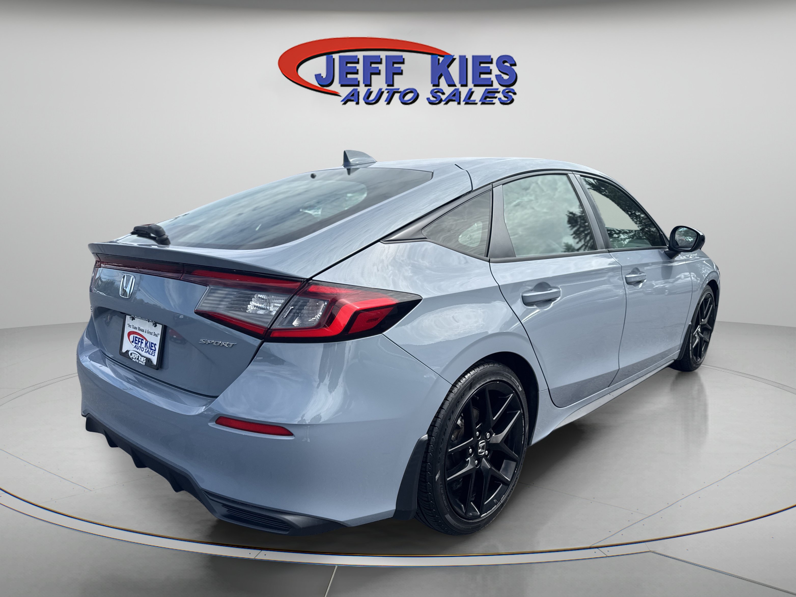 Used 2023 Honda Civic Sport image 5