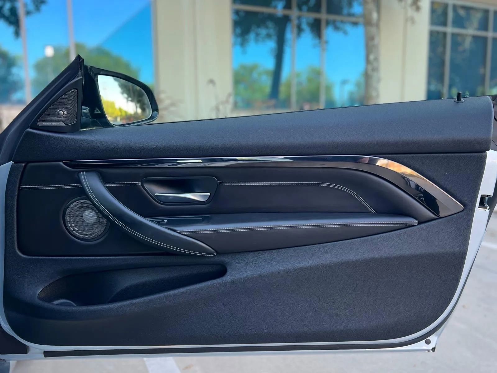 Used 2015 BMW M4 Coupe image 17