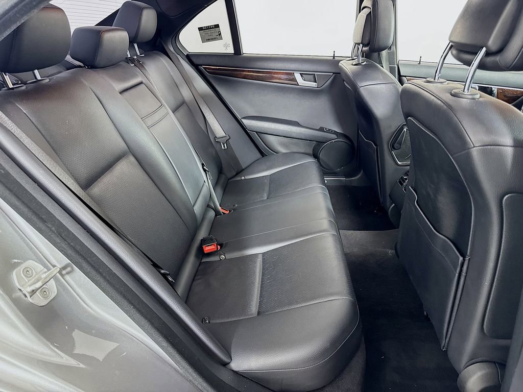Used 2014 Mercedes-Benz C 250 Sedan image 27