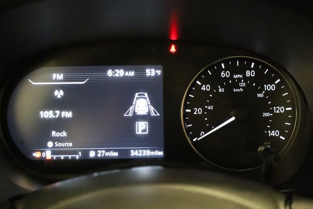 Used 2024 Nissan Kicks SV image 15