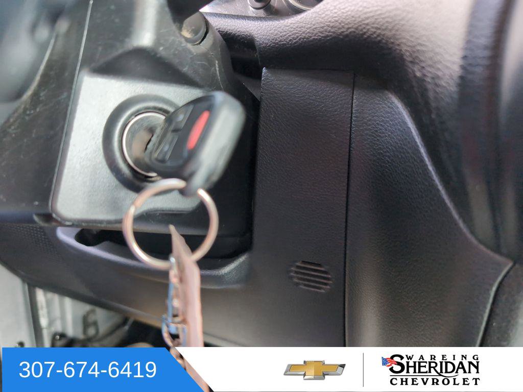 Used 2017 Jeep Wrangler Unlimited Sahara w/ Connectivity Group image 15