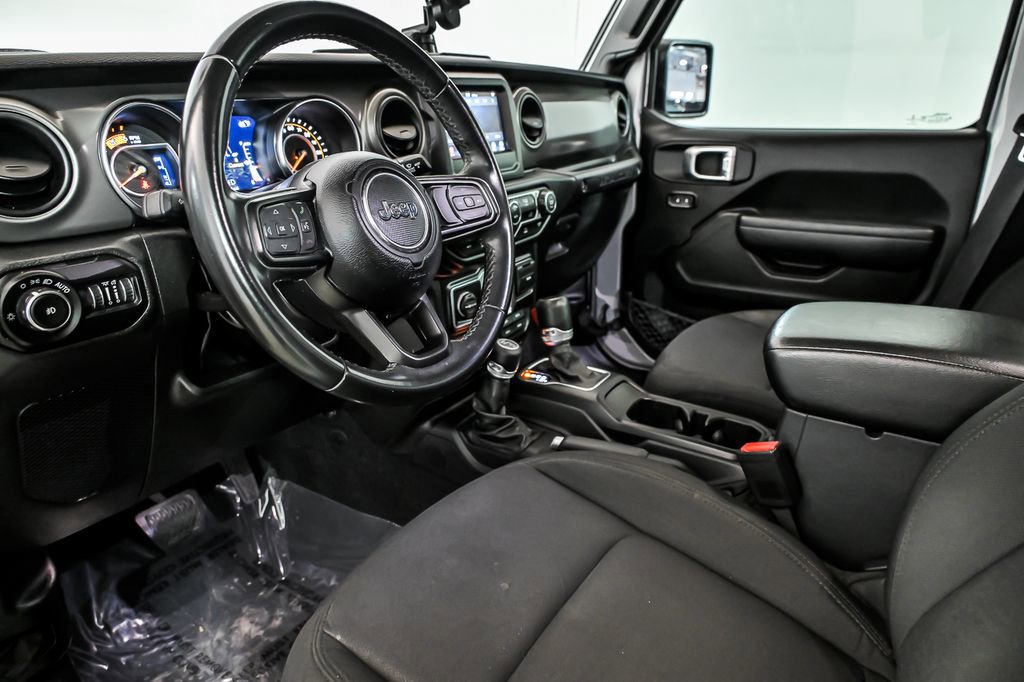 Used 2022 Jeep Wrangler Unlimited Sport image 10