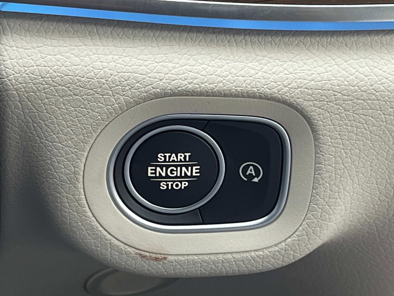 Certified 2025 Mercedes-Benz GLE 350 4MATIC image 30