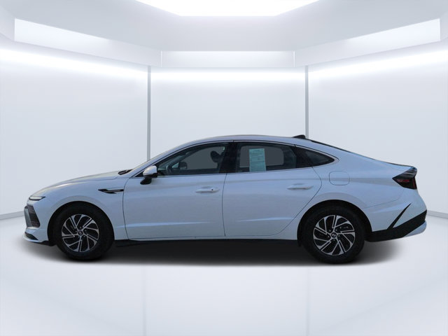 Used 2026 Hyundai Sonata Blue FWD image 6