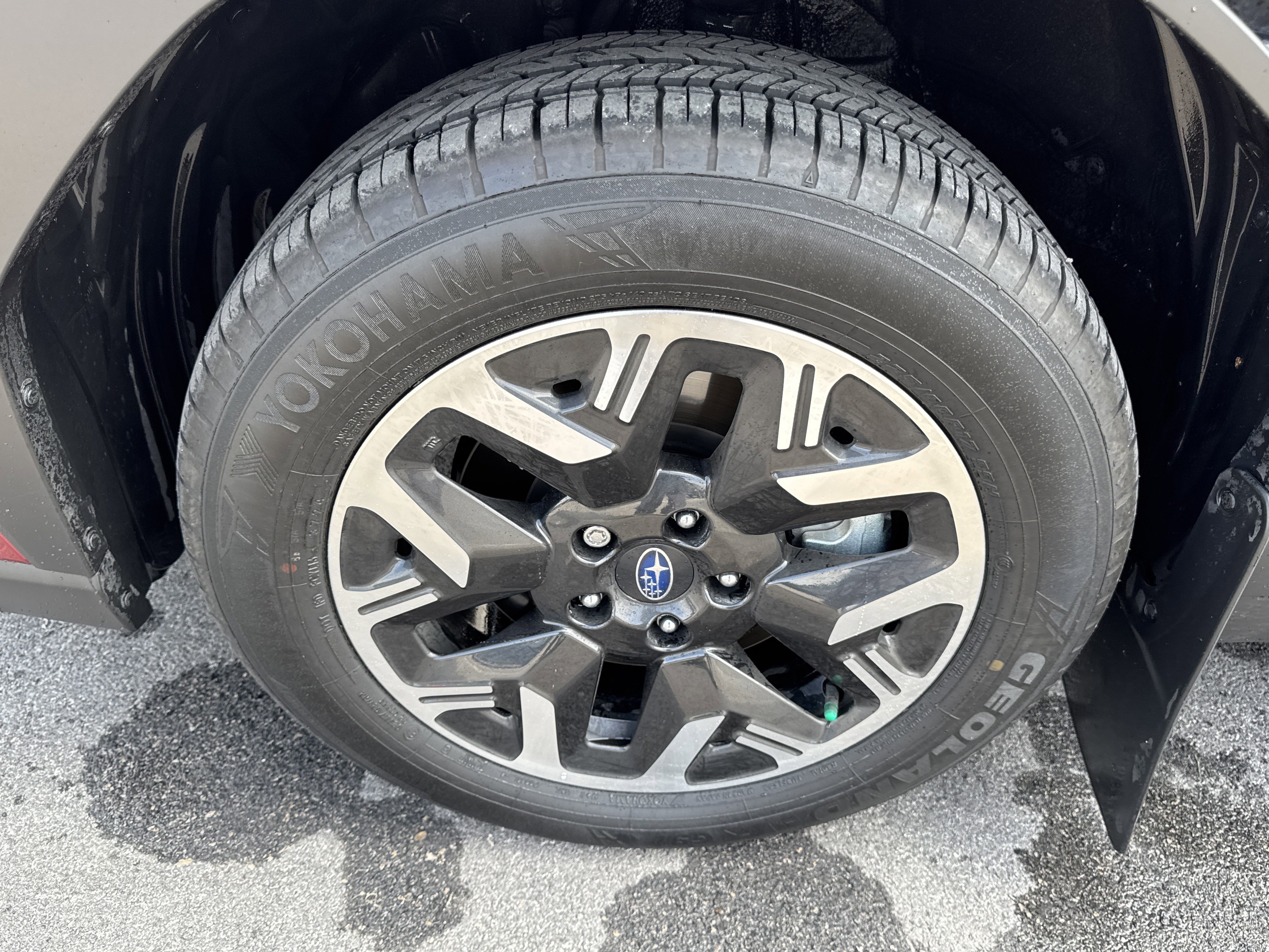 Certified 2025 Subaru Forester Premium image 9