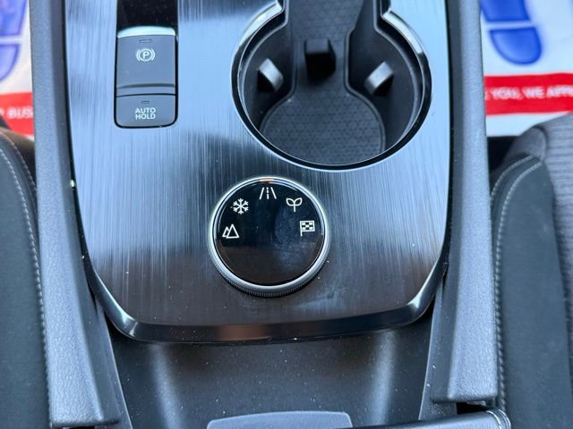 Certified 2023 Nissan Rogue SV image 30