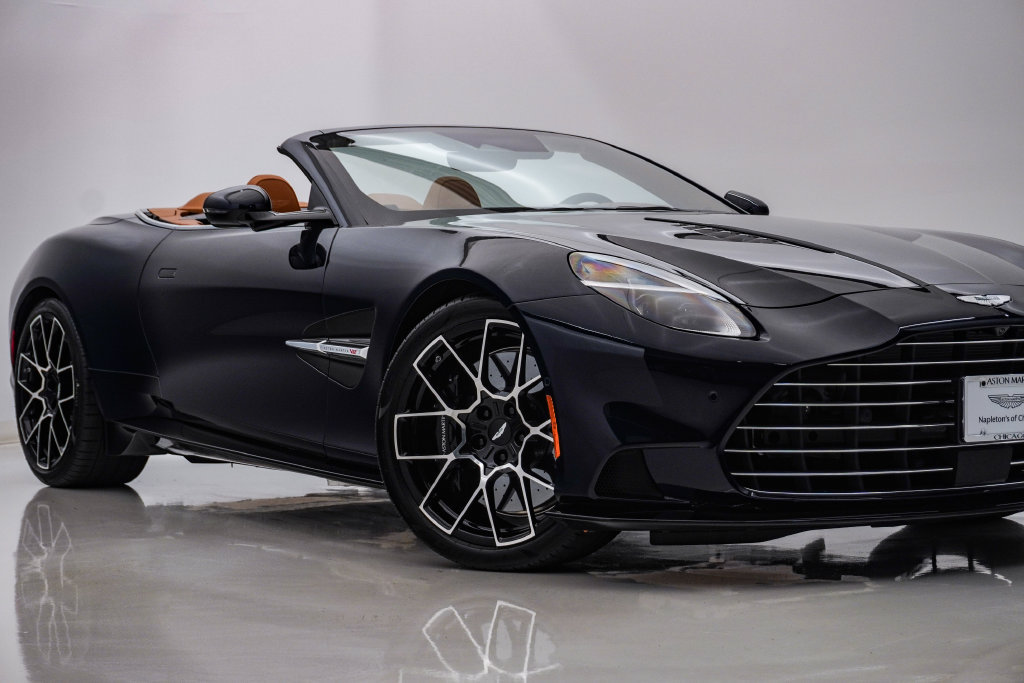 New 2026 Aston Martin Vanquish Convertible RWD image 2