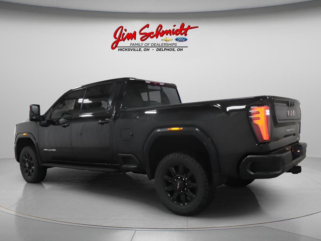 Used 2025 GMC Sierra 2500 AT4 w/ AT4 Premium Plus Package image 3