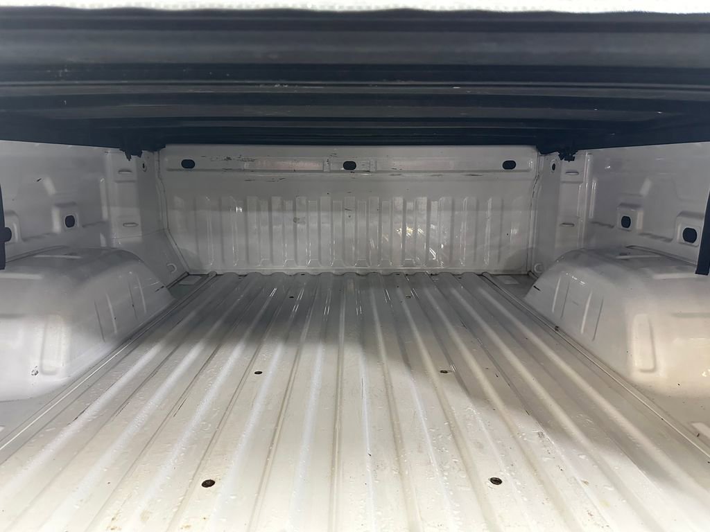 Used 2022 Chevrolet Silverado 1500 LT w/ Z71 Off-Road Package image 28