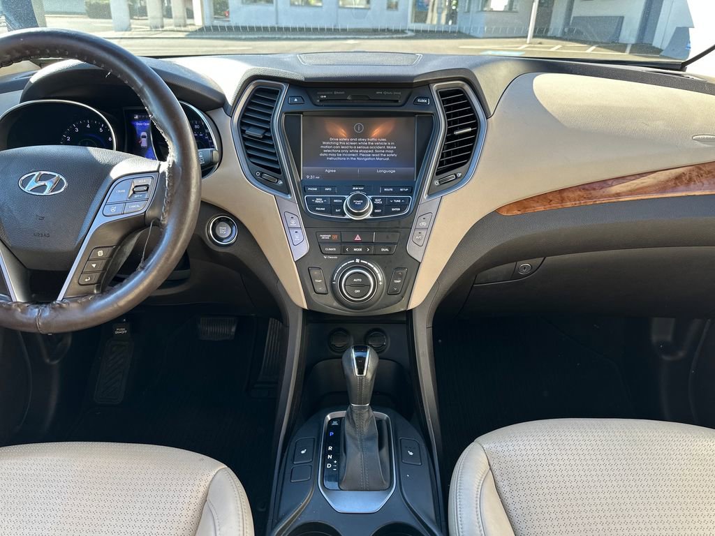 Used 2013 Hyundai Santa Fe Sport image 16