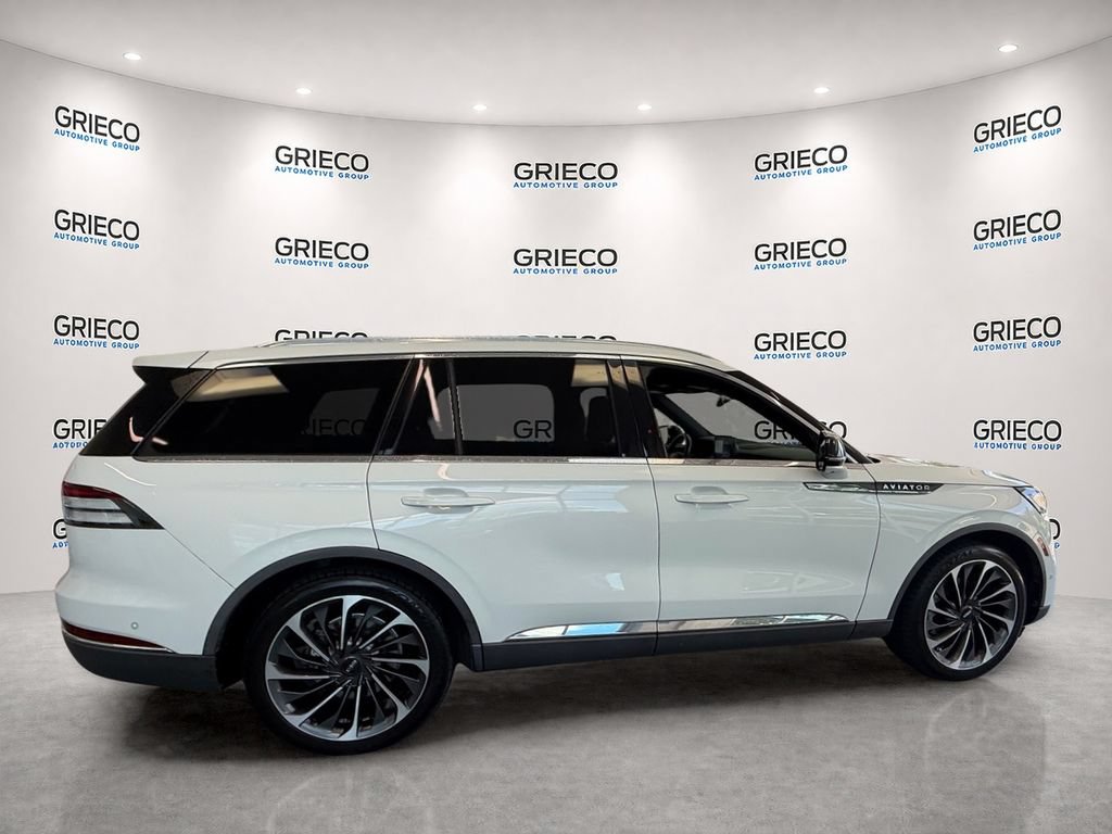 Used 2021 Lincoln Aviator Reserve w/ Equipment Group 201A RWD image 8