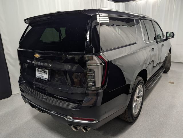 Certified 2025 Chevrolet Suburban Premier AWD/4WD image 4